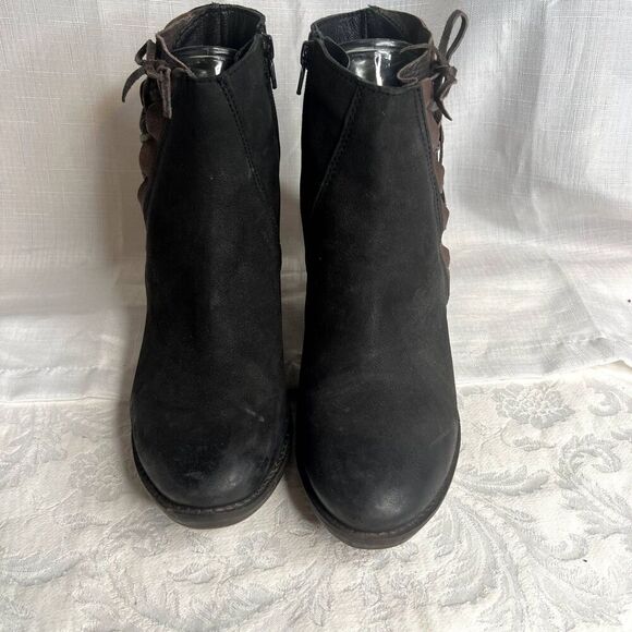 Maurices Brown Country Casual Cool Lace Up Side Heeled Black Bootie Size 8M - Picture 5 of 8